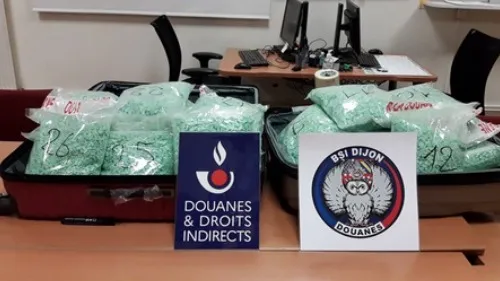 66 kilos d'ecstasy saisis par les douanes de Dijon